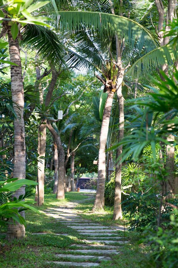 Onusa Retreat Hotel Pran Buri Exterior photo