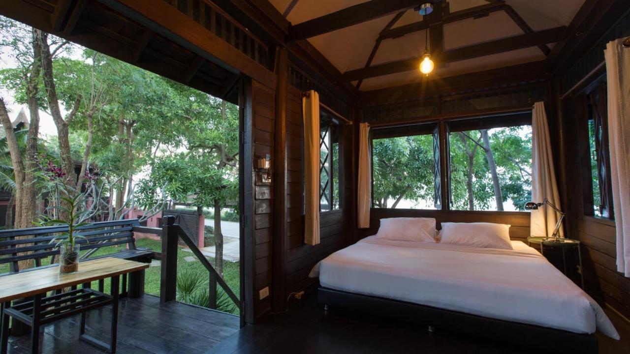 Onusa Retreat Pran Buri Exterior photo